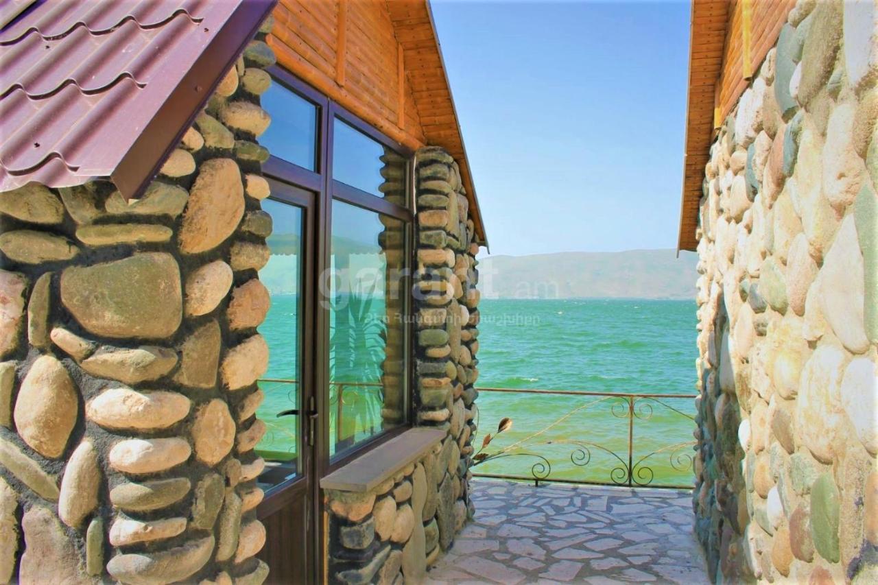 Elizabeth 68 - С Видом На Озеро И Горы By Garant Sevan Exterior photo